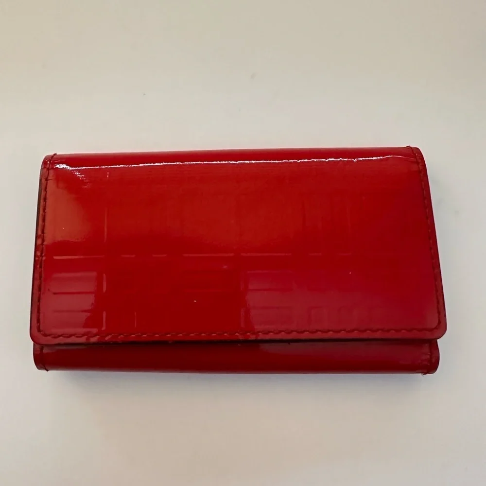 BURBERRY Designer Red Patend 5 Key Chain Holder Authentic
